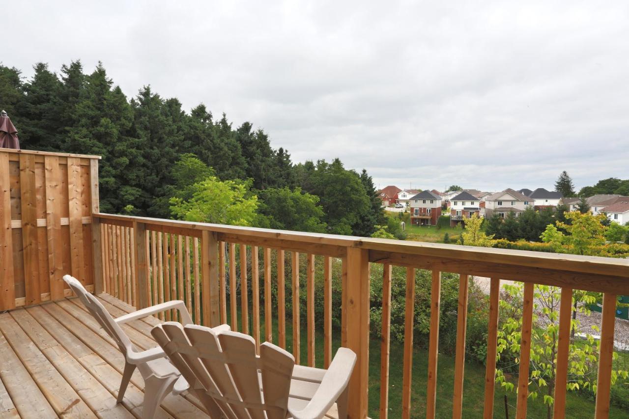 Boardwalk Homes - Executive Townhomes Kitchener Exterior photo
